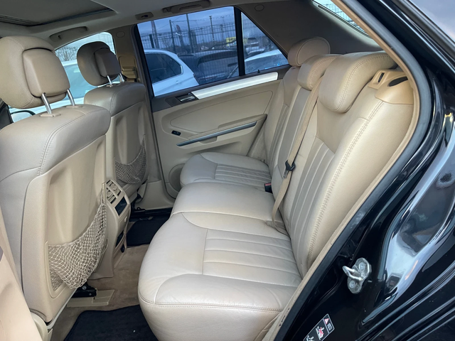 Mercedes-Benz ML 320 НА ПРУЖИНИ  ТОП/Собствен лизинг! 100% Одобрение - автомобили, коли, обяви за нови и употребявани 11