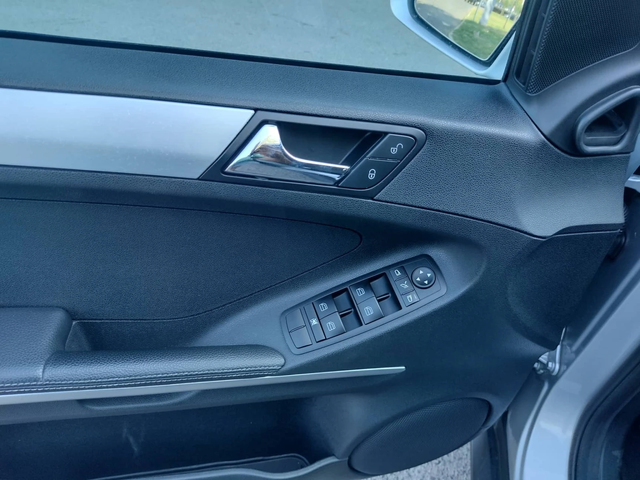 Mercedes-Benz ML 320 CDI UNIKAT!! NAVI - автомобили, коли, обяви за нови и употребявани 11