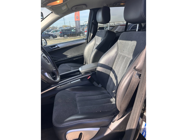 Mercedes-Benz ML 320 CDI 4MATIC AIRMATIC/AVTOMAT/NAVI/KOJA EURO 4 - автомобили, коли, обяви за нови и употребявани 11