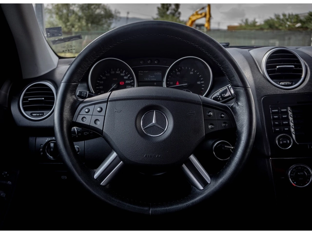 Mercedes-Benz ML 320 4MATIC-CDI-РЕГИСТРИРАН-РЕАЛНИ КМ! - автомобили, коли, обяви за нови и употребявани 10