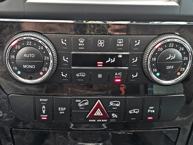 Mercedes-Benz ML 320 ! FACE/PREMIUM/GERMANY/AIRMATIC/SPORT/AUTO HOLD/LI - автомобили, коли, обяви за нови и употребявани 11