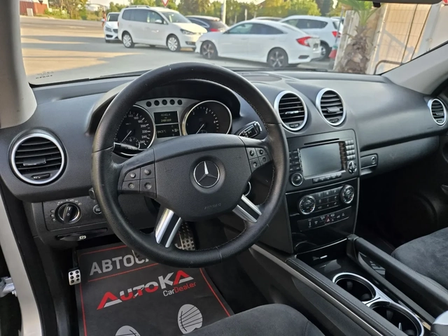 Mercedes-Benz ML 320 3.0CDI-224к= АВТОМАТ= SPORT= АВИ= КСЕНОН= АВТОПИЛО - автомобили, коли, обяви за нови и употребявани 7