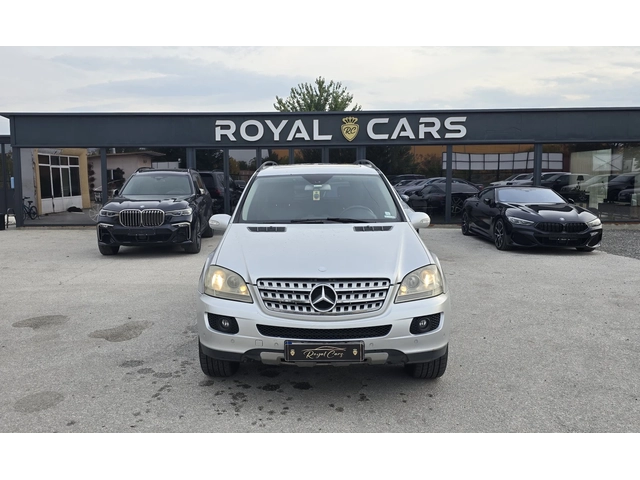Mercedes-Benz ML 320 * 320 cdi* pano* Podgrev* Sport and Allroad pack* - автомобили, коли, обяви за нови и употребявани 1
