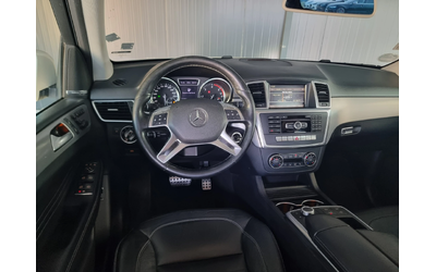 Mercedes-Benz ML 350 Panorama* AMG* Keyless* Distronic* Camera* - автомобили, коли, обяви за нови и употребявани 13