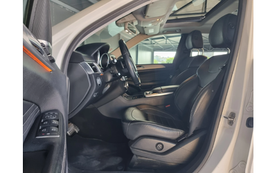 Mercedes-Benz ML 350 Panorama* AMG* Keyless* Distronic* Camera* - автомобили, коли, обяви за нови и употребявани 7