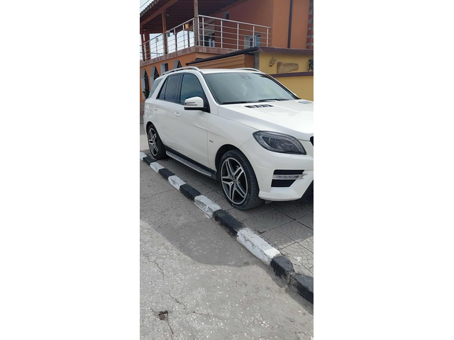 Mercedes-Benz ML 350, 2012 г., 220 км, 258 к.с. - автомобили, коли, обяви за нови и употребявани 1