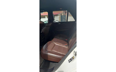 Mercedes-Benz ML 350, 2012 г., 220 км, 258 к.с. - автомобили, коли, обяви за нови и употребявани 9