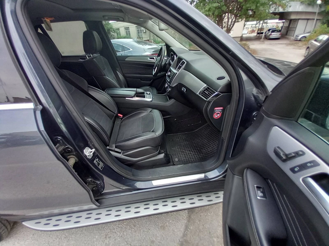 Mercedes-Benz ML 350 -PREMIUM-AMG PACKET - автомобили, коли, обяви за нови и употребявани 10