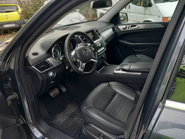 Mercedes-Benz ML 350 -PREMIUM-AMG PACKET - автомобили, коли, обяви за нови и употребявани 6