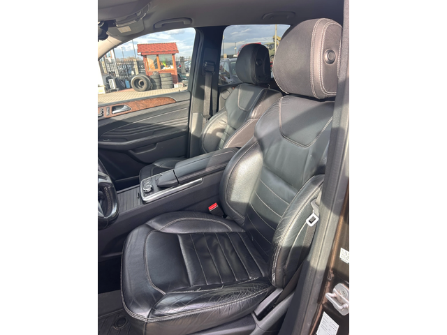 Mercedes-Benz ML 350 CDI 4MATIC/AIRMATIC/NAVI/KOJA EURO 6 - автомобили, коли, обяви за нови и употребявани 11