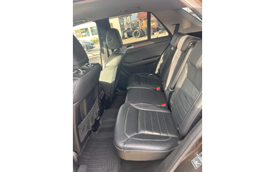 Mercedes-Benz ML 350 CDI 4MATIC/AIRMATIC/NAVI/KOJA EURO 6 - автомобили, коли, обяви за нови и употребявани 9