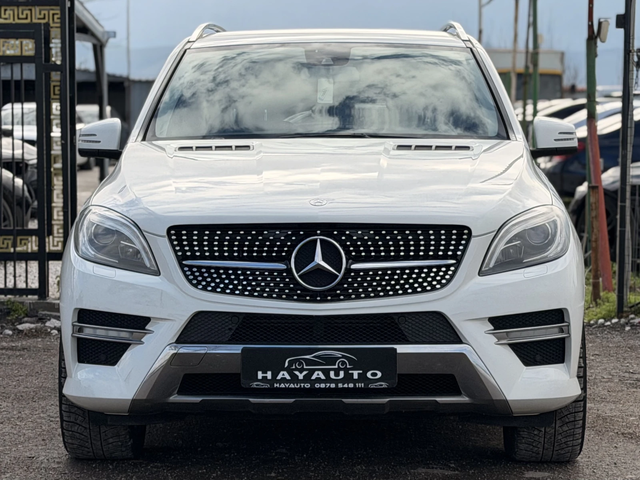 Mercedes-Benz ML 350 BLUETEC= 4MATIC= AMG= PREMIUM= HARMAN/KARDON= - автомобили, коли, обяви за нови и употребявани 1