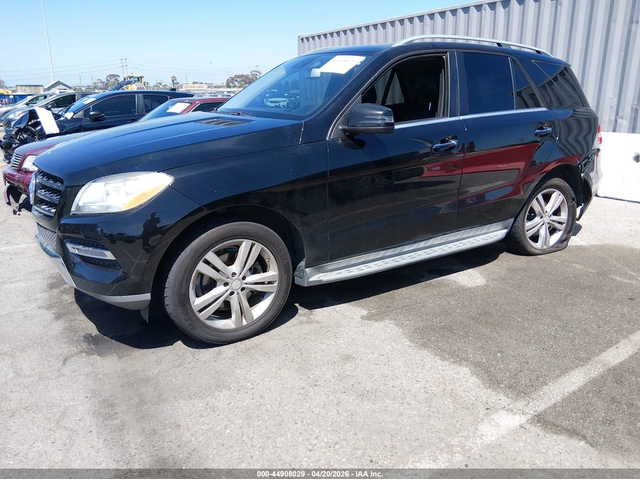Mercedes-Benz ML 350 3.5L V-6 DI, DOHC, VVT, 302HP 4X2 Drive - автомобили, коли, обяви за нови и употребявани 1