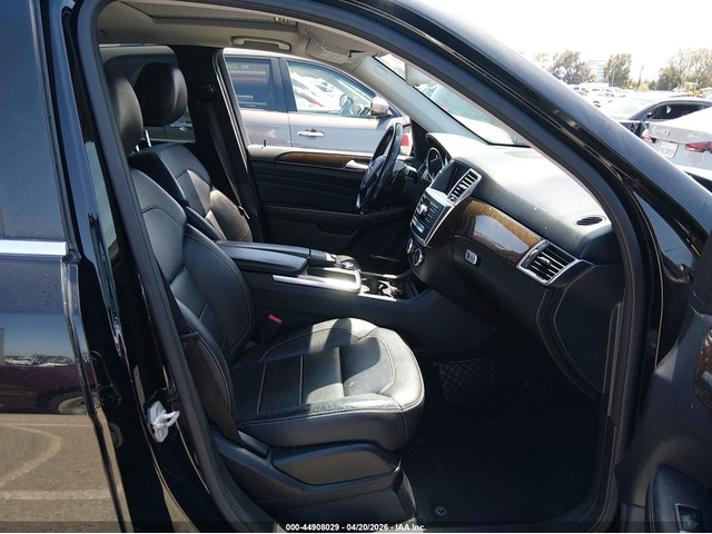 Mercedes-Benz ML 350 3.5L V-6 DI, DOHC, VVT, 302HP 4X2 Drive - автомобили, коли, обяви за нови и употребявани 4