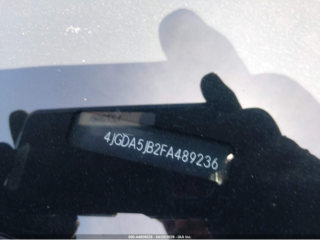 Mercedes-Benz ML 350 3.5L V-6 DI, DOHC, VVT, 302HP 4X2 Drive - автомобили, коли, обяви за нови и употребявани 8