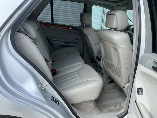 Mercedes-Benz ML 350 Италия на пружини - автомобили, коли, обяви за нови и употребявани 15