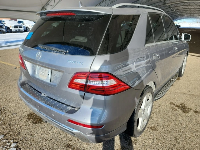 Mercedes-Benz ML 350 * BLUETEC 4MATIC SPORT UTILITY 4D * CARFAX * ЦЕНА - автомобили, коли, обяви за нови и употребявани 2