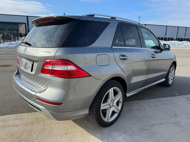 Mercedes-Benz ML 350 AMG Пакет* 360* H&K* Пано* Подгрев - автомобили, коли, обяви за нови и употребявани 6