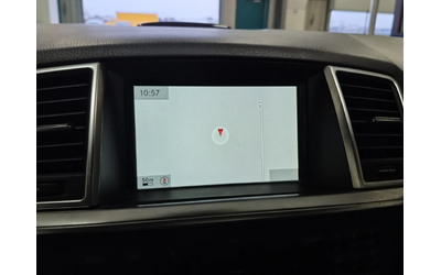 Mercedes-Benz ML 350 BlueTec* 360View* Подгрев* Пано - автомобили, коли, обяви за нови и употребявани 8