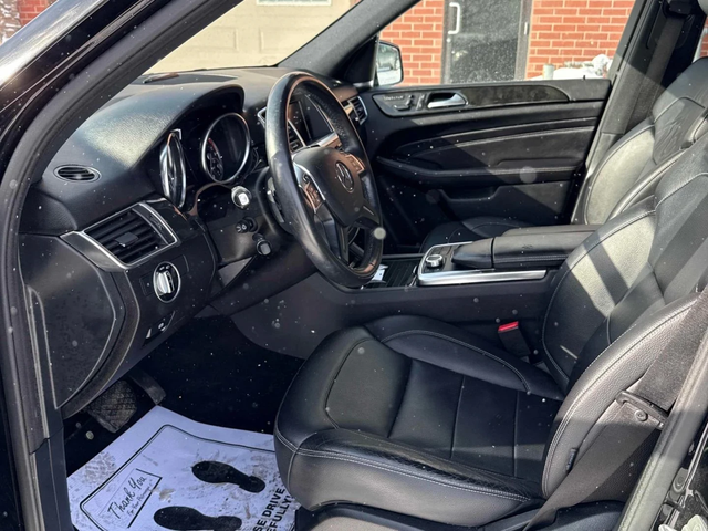 Mercedes-Benz ML 350 BlueTec* Harman/Kardon* 360View* Подгрев* Пано - автомобили, коли, обяви за нови и употребявани 6