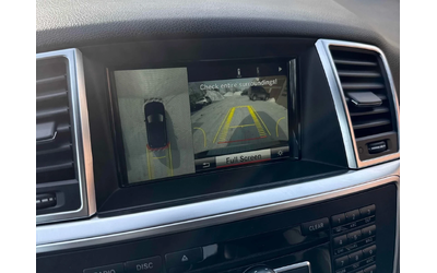 Mercedes-Benz ML 350 BlueTec* Harman/Kardon* 360View* Подгрев* Пано - автомобили, коли, обяви за нови и употребявани 9