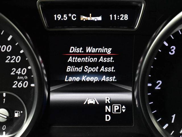 Mercedes-Benz ML 350 d* AMG-pack* Bluetec* H/K* Подгреви* Пано* Камера* - автомобили, коли, обяви за нови и употребявани 10