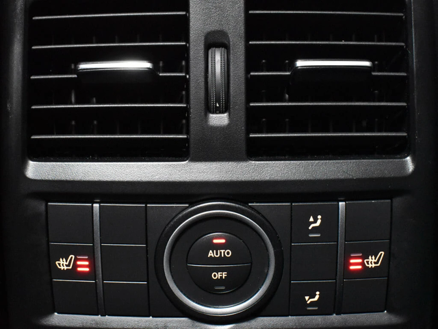 Mercedes-Benz ML 350 d* AMG-pack* Bluetec* H/K* Подгреви* Пано* Камера* - автомобили, коли, обяви за нови и употребявани 14