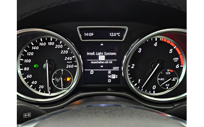 Mercedes-Benz ML 350 ! AMG/GERMANY/ПОДГРЕВ/MEMORY/PARK ASSYST/SIGN AS/L - автомобили, коли, обяви за нови и употребявани 9