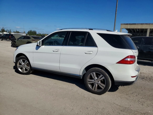 Mercedes-Benz ML 350 3.5* 4MATIC* РЕАЛНИ КМ* ПЕРФЕКТНА - автомобили, коли, обяви за нови и употребявани 2