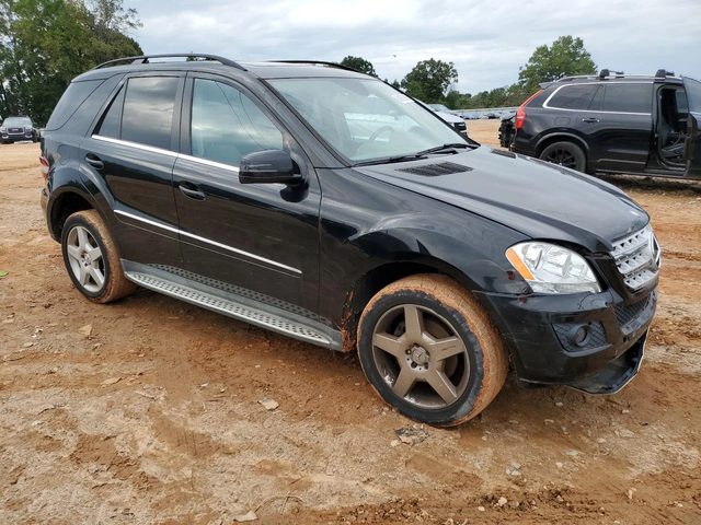 Mercedes-Benz ML 350 4MATIC / 3.5 V6 / Кожа / Панорама / ПОДГРЕВ / - автомобили, коли, обяви за нови и употребявани 2