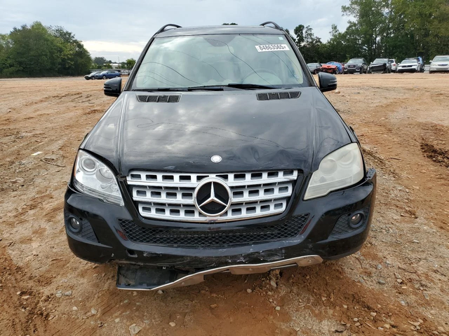 Mercedes-Benz ML 350 4MATIC / 3.5 V6 / Кожа / Панорама / ПОДГРЕВ / - автомобили, коли, обяви за нови и употребявани 4