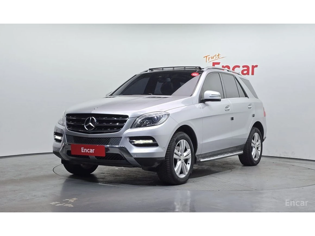 Mercedes-Benz ML 350 4MATIC* BLUETEC* ПОДГРЕВ* ОБДУХВАНЕ* ПАНОРАМА - автомобили, коли, обяви за нови и употребявани 0