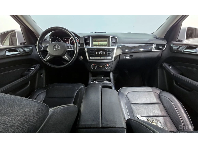 Mercedes-Benz ML 350 4MATIC* BLUETEC* ПОДГРЕВ* ОБДУХВАНЕ* ПАНОРАМА - автомобили, коли, обяви за нови и употребявани 9