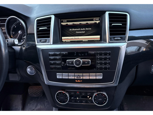 Mercedes-Benz ML 350 BlueTEC* 4MATIC* AMG* Airmatic* Keyless - автомобили, коли, обяви за нови и употребявани 11