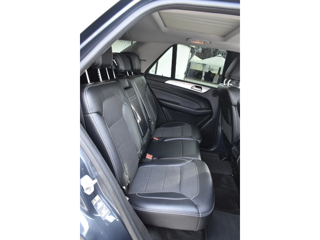 Mercedes-Benz ML 350 AIRMATIC* FULL-LED - автомобили, коли, обяви за нови и употребявани 9