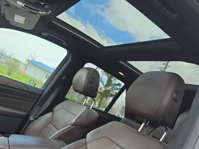 Mercedes-Benz ML 350 * BlueTEC * ПЕРФЕКТНА СЕРВИЗНА ИСТОРИЯ - автомобили, коли, обяви за нови и употребявани 9