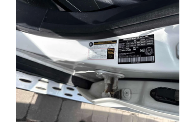 Mercedes-Benz ML 350 * BlueTEC * 360 * ПОДГРЕВИ * ПАМЕТ * KEYLESS - автомобили, коли, обяви за нови и употребявани 9