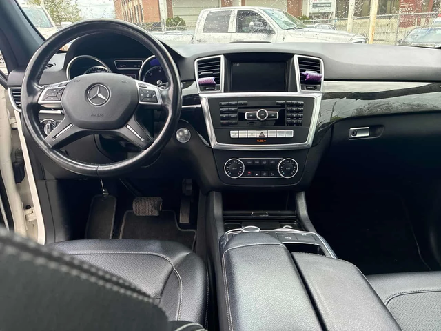 Mercedes-Benz ML 350 | BLUETEC | AMG PACK | PANO | ПОДГРЕВ | КОЖА - автомобили, коли, обяви за нови и употребявани 7