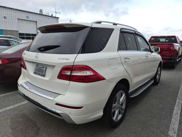 Mercedes-Benz ML 350 BLUETEC * HARMAN/KARDON* PANORAMA* - автомобили, коли, обяви за нови и употребявани 2