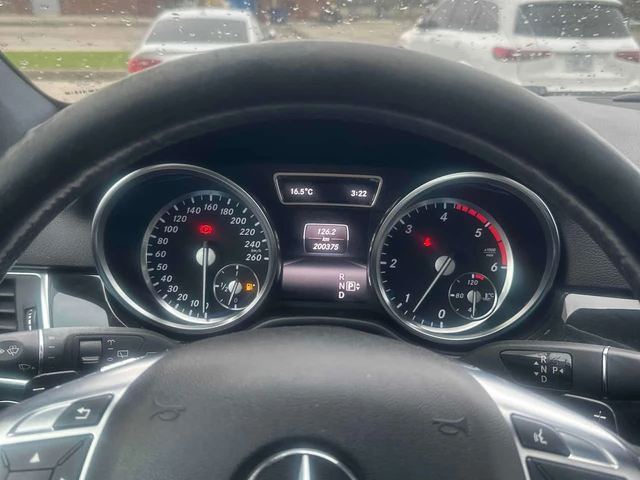 Mercedes-Benz ML 350 BlueTEC/ПОДГРЕВИ/360 КАМЕРИ/ПАНОРАМА - автомобили, коли, обяви за нови и употребявани 7