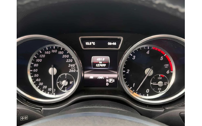 Mercedes-Benz ML 350 BlueTEC/ПОДГРЕВИ/ПАНОРАМА - автомобили, коли, обяви за нови и употребявани 7