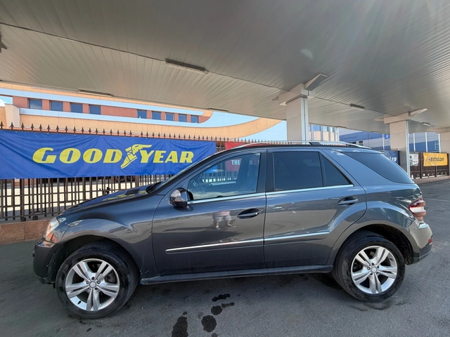 Mercedes-Benz ML 350 FACE* 2011г* НА* ПРУЖИНИ* ОБСЛУЖЕН - автомобили, коли, обяви за нови и употребявани 4