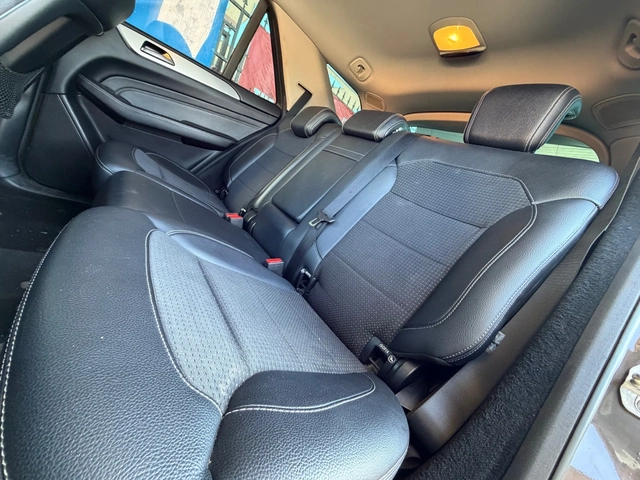 Mercedes-Benz ML 350 AMG* Sport* Кожа* Камера - автомобили, коли, обяви за нови и употребявани 6
