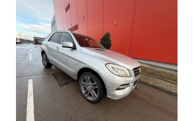 mercedes-benz-ml-350 - 1