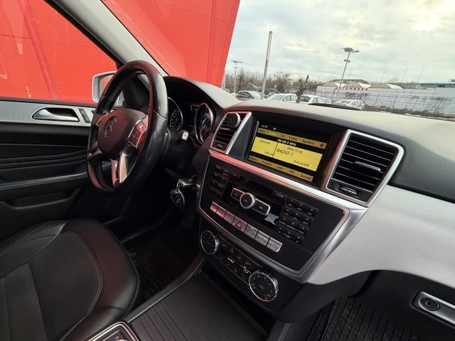 Mercedes-Benz ML 350 AMG* LED* ТЕГЛИЧ* НА* ПРУЖИНИ - автомобили, коли, обяви за нови и употребявани 9