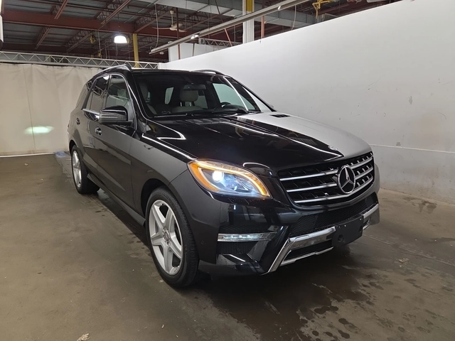 Mercedes-Benz ML 350 AMG * ОБДУХВАНЕ * H&K * КАМЕРА * ПАНОРАМА * CARFAX - автомобили, коли, обяви за нови и употребявани 1
