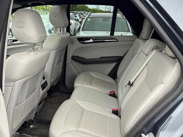 Mercedes-Benz ML 350 D * 360 КАМЕРА * НА ПРУЖИНИ * 2015 * CARFAX * - автомобили, коли, обяви за нови и употребявани 10