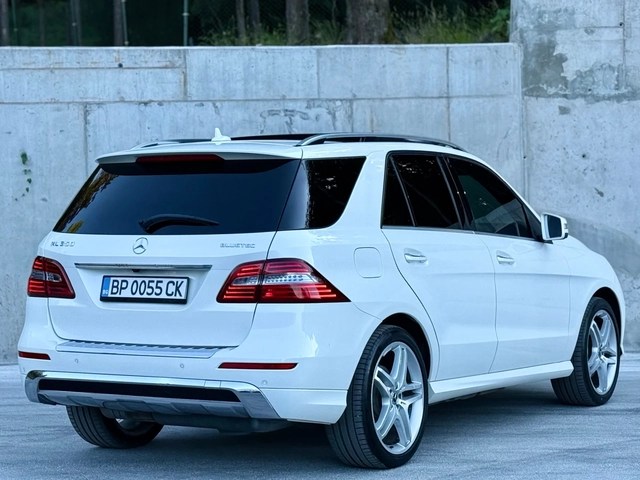 Mercedes-Benz ML 350 CDi AMG Пакет/Designo/Edition1/Harman Kardon - автомобили, коли, обяви за нови и употребявани 6