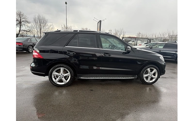 Mercedes-Benz ML 350 AMG OPTIK-PANORAMA-DISTRONIK-МЪРТВА ТОЧКА-ПОДГРЯВА - автомобили, коли, обяви за нови и употребявани 6