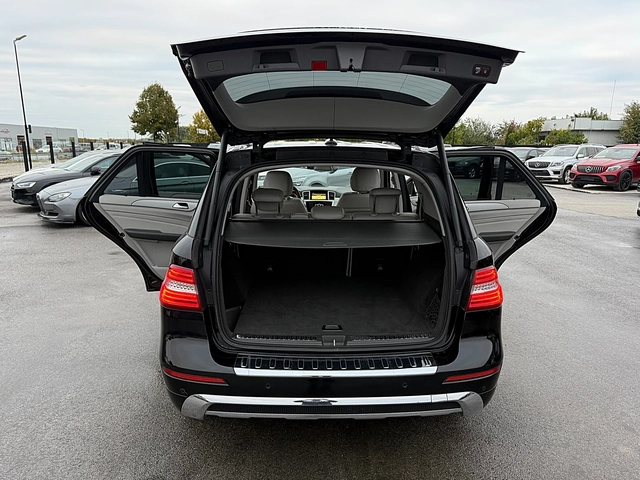 Mercedes-Benz ML 350 AMG SPORT OPTIK-LED-NAVI-KAMERA-ПОДГРЯВАНЕ-ГЕРМАНИ - автомобили, коли, обяви за нови и употребявани 14